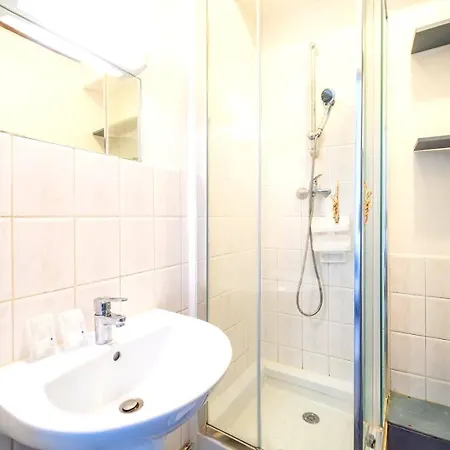 La Belle Niche * Lila