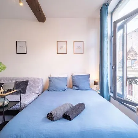 La Belle Niche 里尔